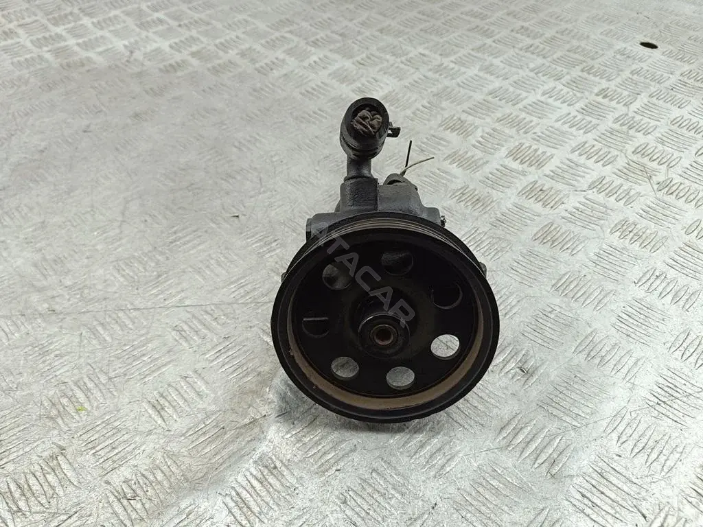 Насос гидроусилителя руля XS4E3A733AC