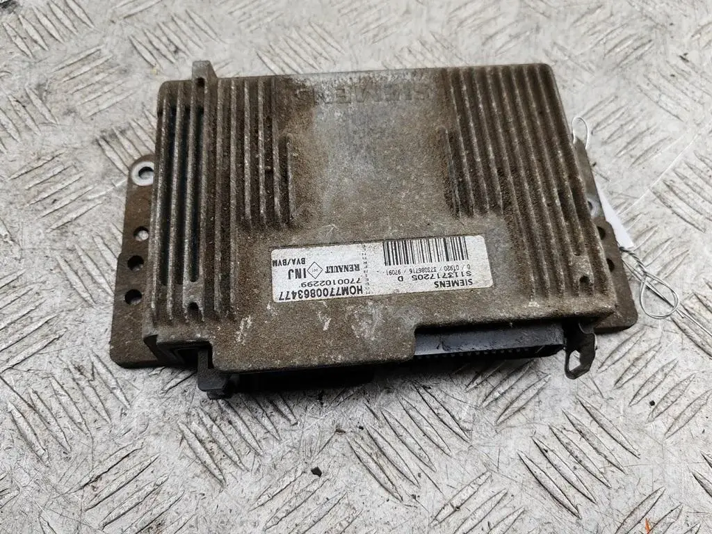 Блок управления двигателем S113717205D