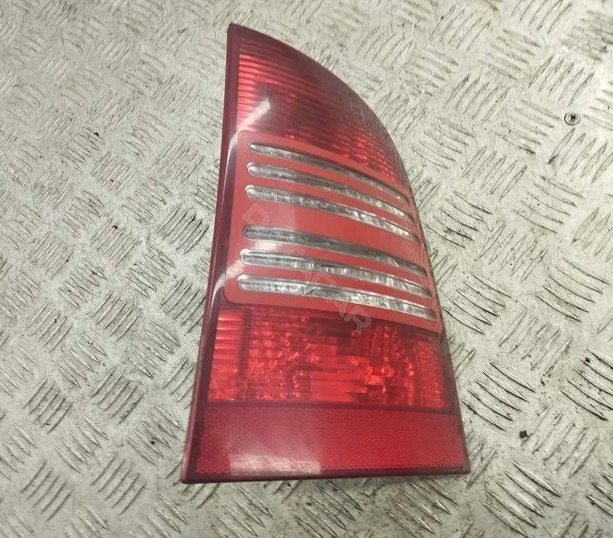 Задние фонари 1U9945112B