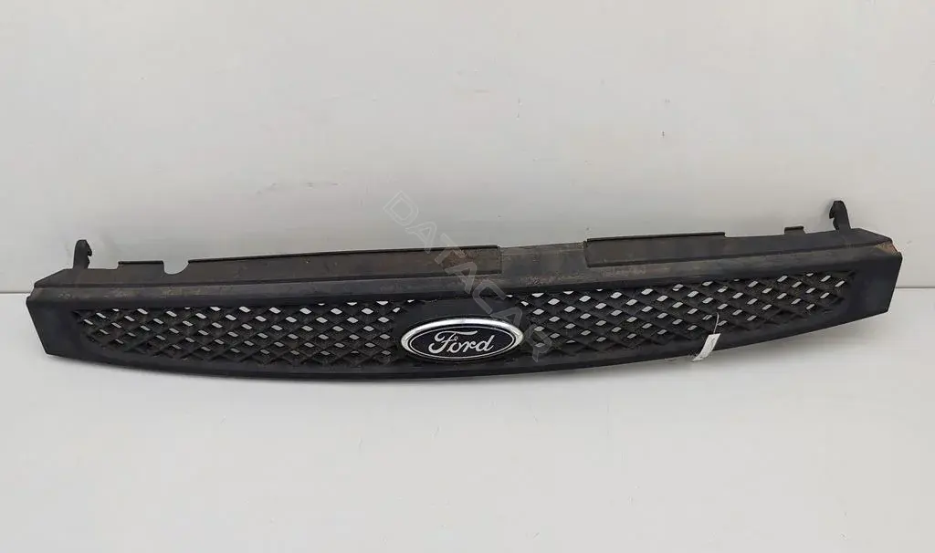 Решетка радиатора 2S618200AG