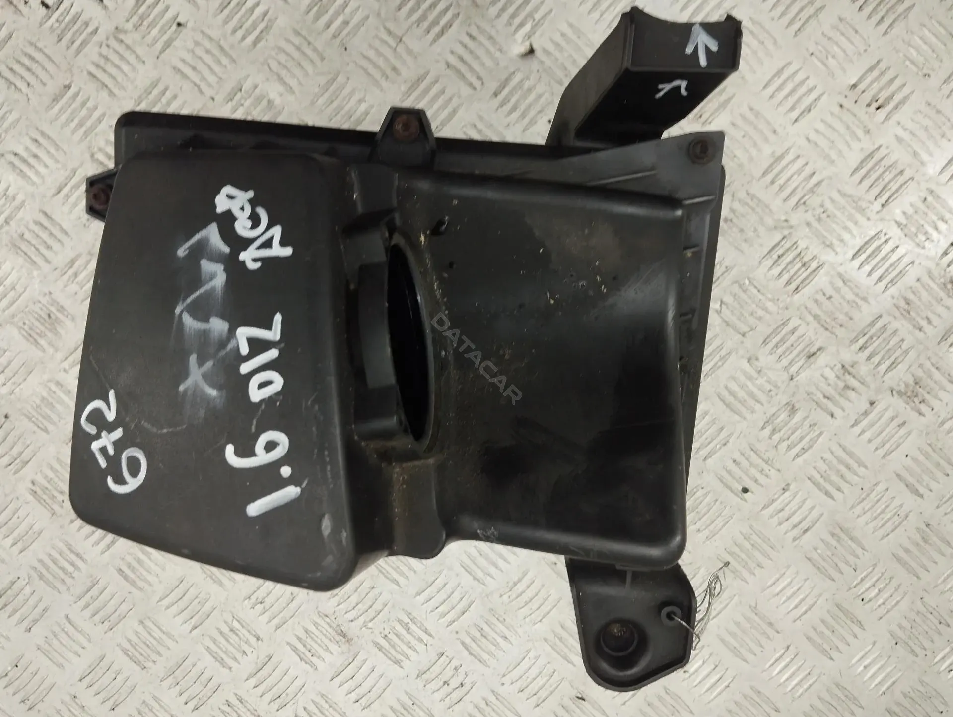 Корпус воздушного фильтра 4MS19600