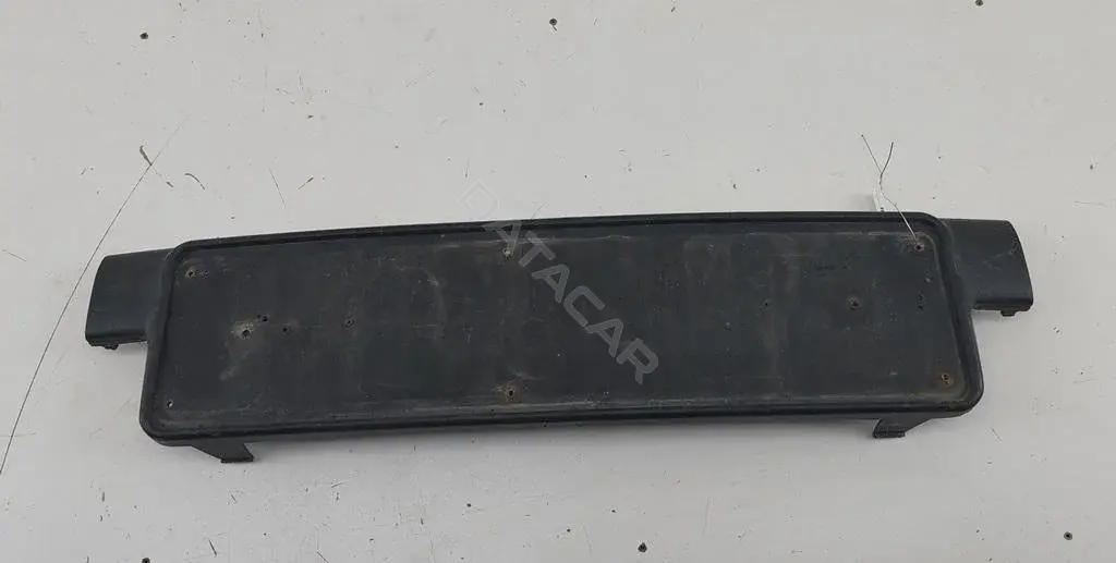 Накладка бампера 3B0807719