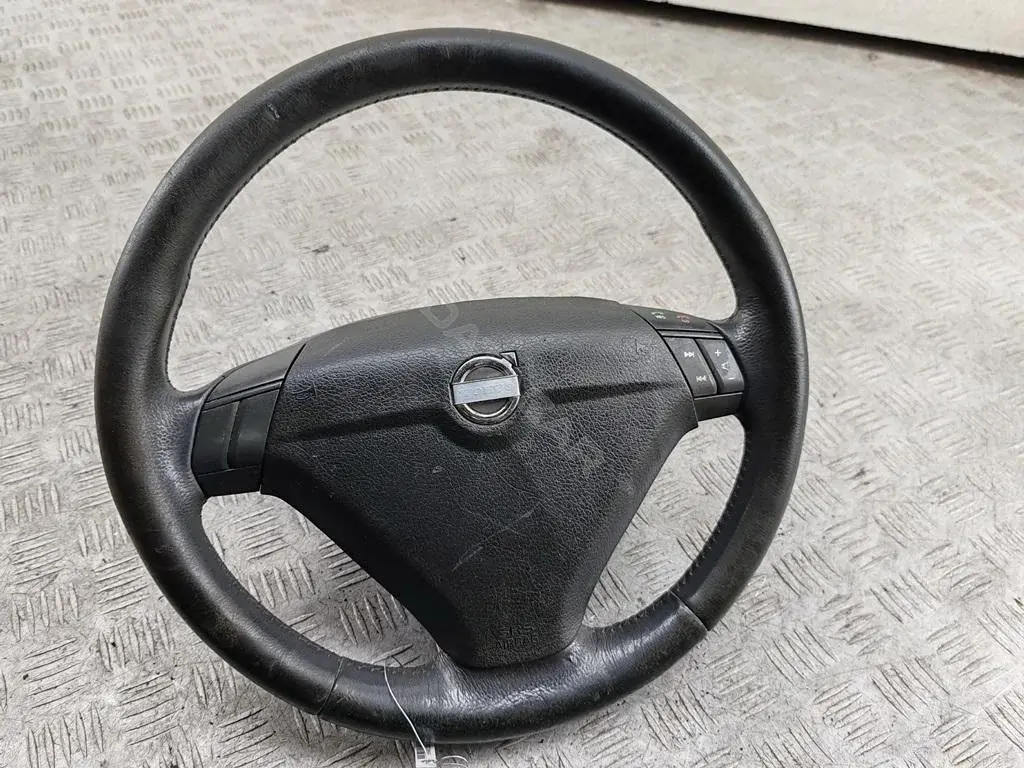 Руль 08666887