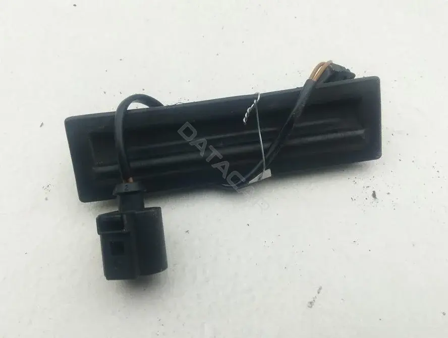 Ручка крышки багажника 3B9827566B