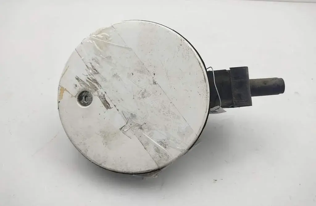 Крышка лючка топливного бака 2T14V40354