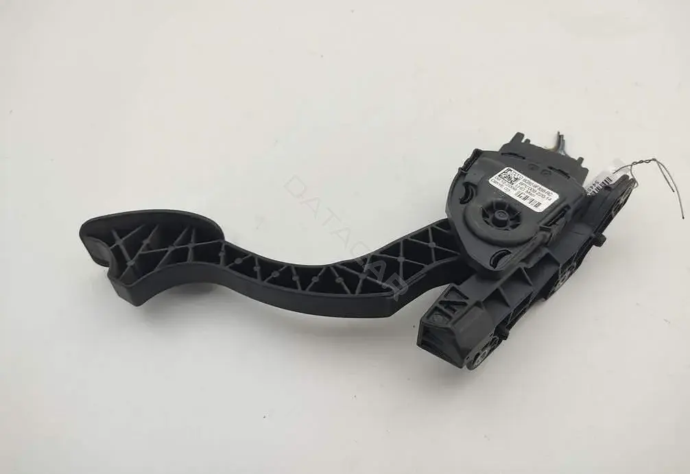 Педаль газа 6G929F836RC