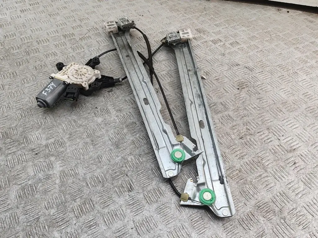 Стеклоподъемник 927230105