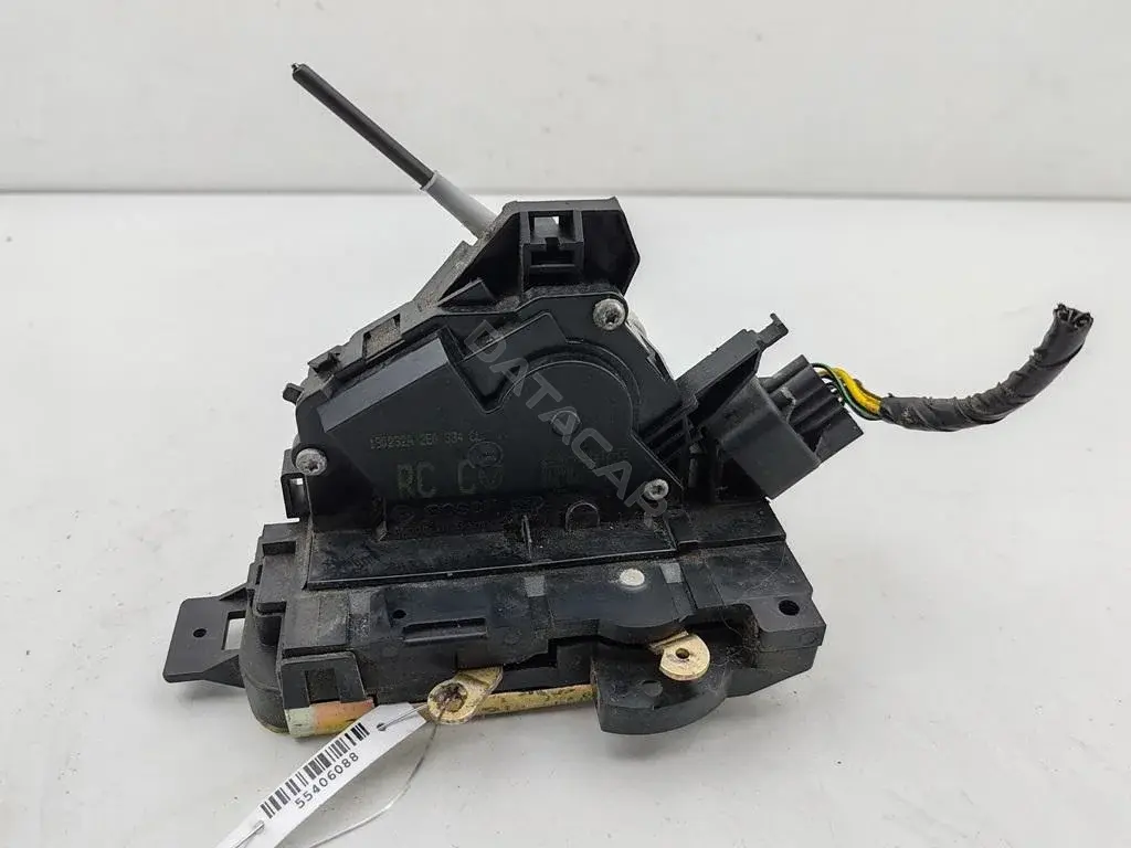 Замок двери 2S4AA21812CB