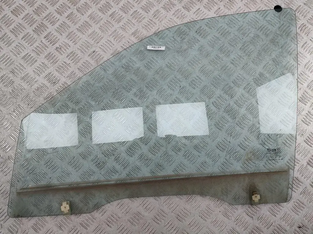 Стекло двери 55457137