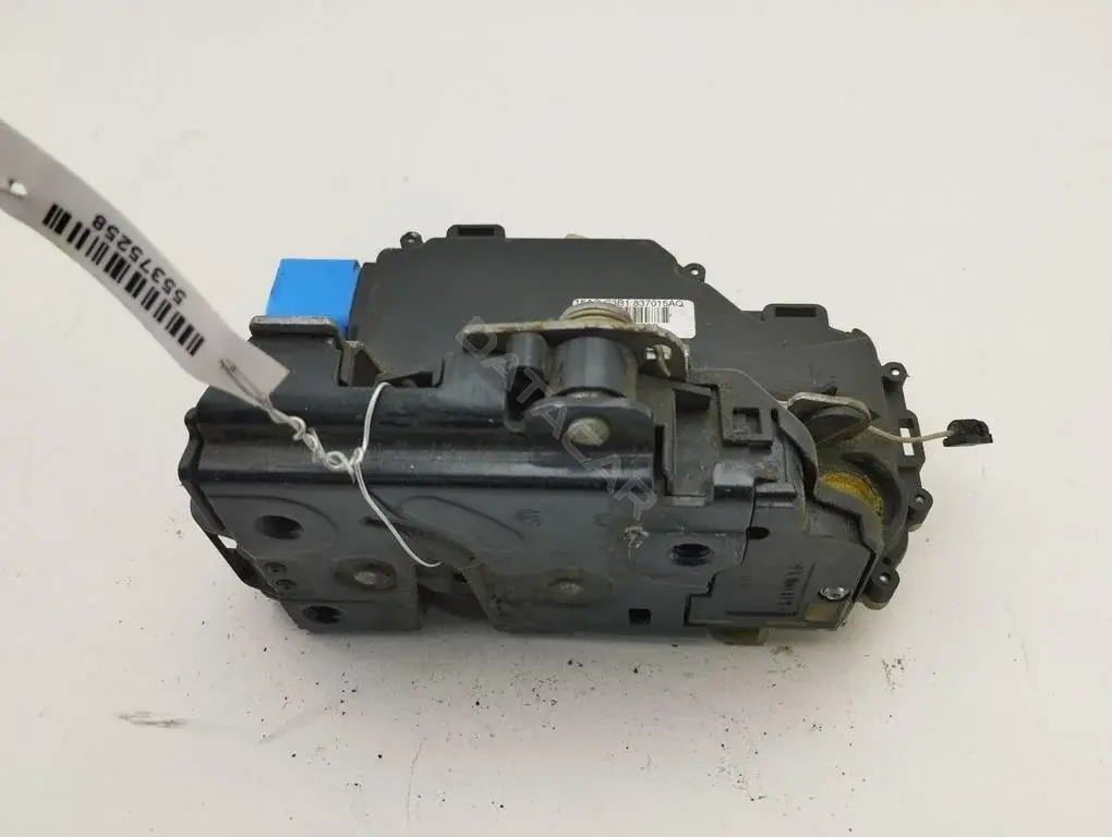 Замок двери 15AQC3B1837015AQ