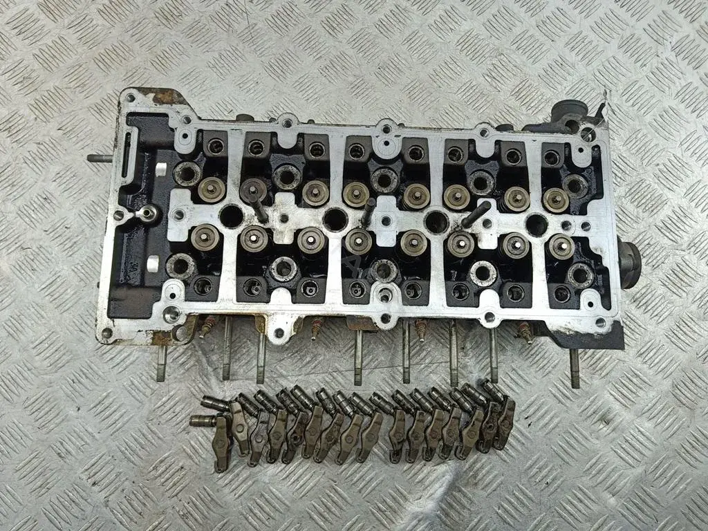 Головка блока цилиндров 55576540