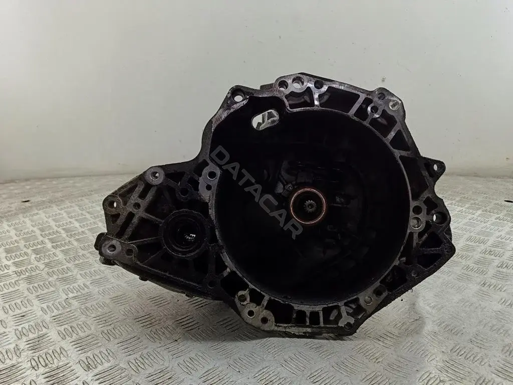Механическая коробка передач (МКПП) F17W394