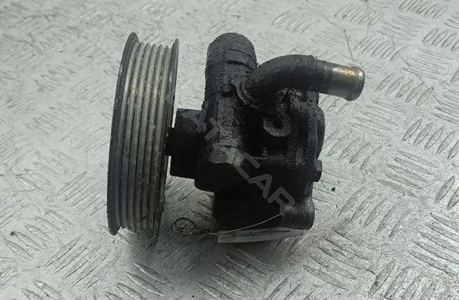 Насос гидроусилителя руля 98VW3A671AA