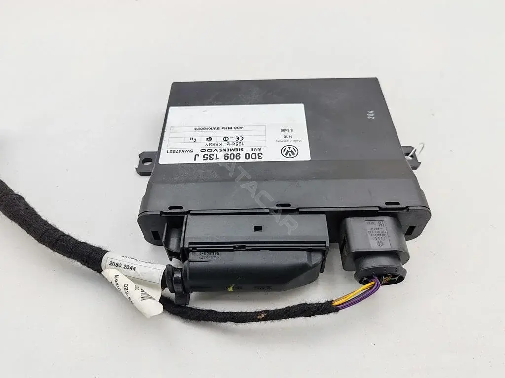 Блок центрального замка 3D0909135J