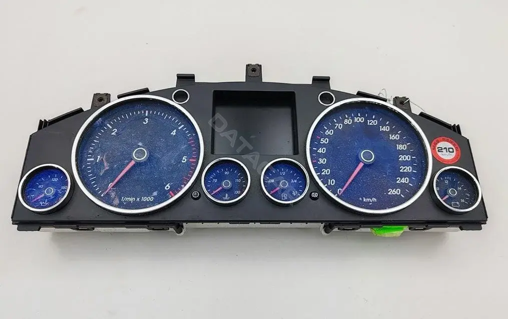 Панель приборов 7L6920880M