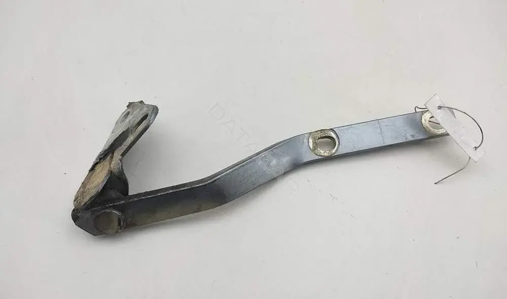 Петля капота 1U0823301