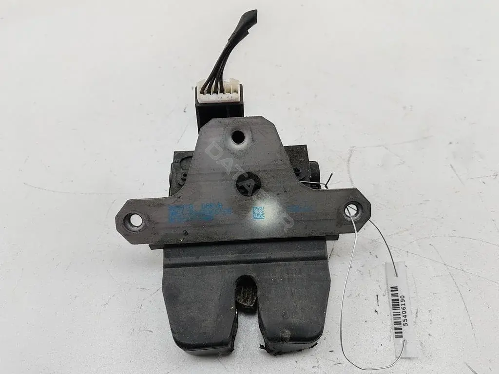 Замок крышки багажника 8M51R442A66CB