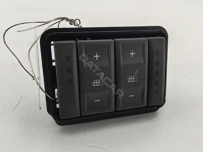 Кнопка обогрева сидений 3S7T19K314AB