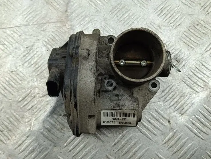 Дроссельная заслонка 2S6U-FC