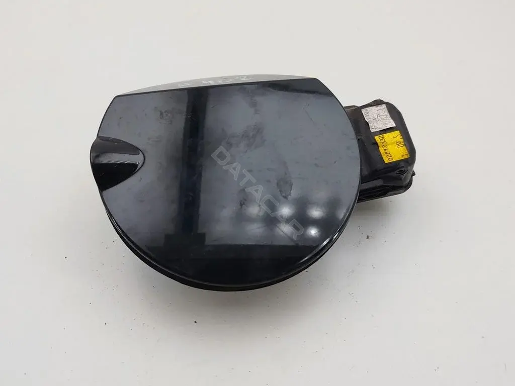 Крышка лючка топливного бака 6L0010311G