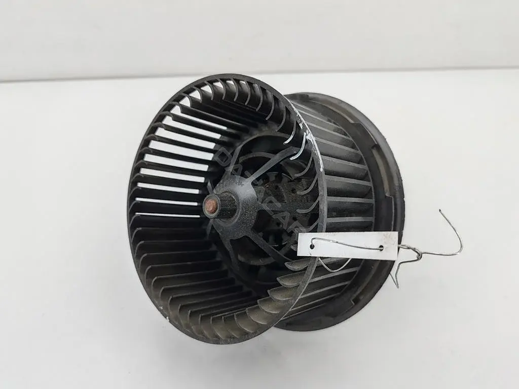 Моторчик печки XM2H18456AA