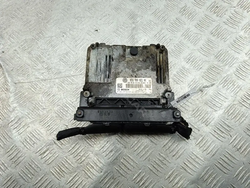 Блок управления двигателем 0281013440, 03G906021NK