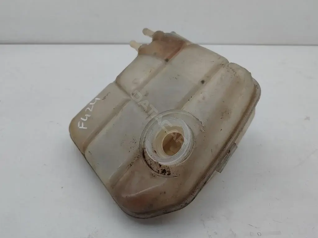 Расширительный бачок 98AB8K218AK