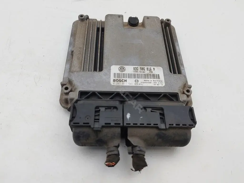 Блок управления двигателем 03G906016N