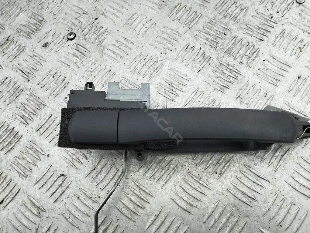 Ручка двери 1S71F224A36AB