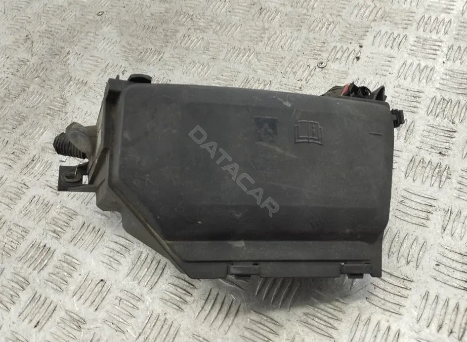 Блок предохранителей 6G9T14A076CA