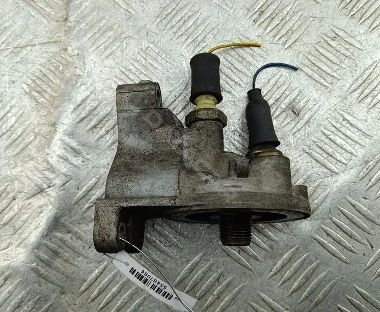 Корпус масляного фильтра 053115417A