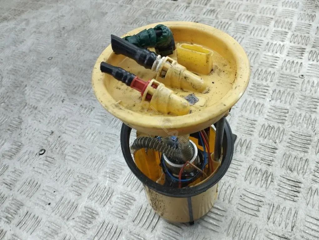 Датчик уровня топлива 8G919275AO