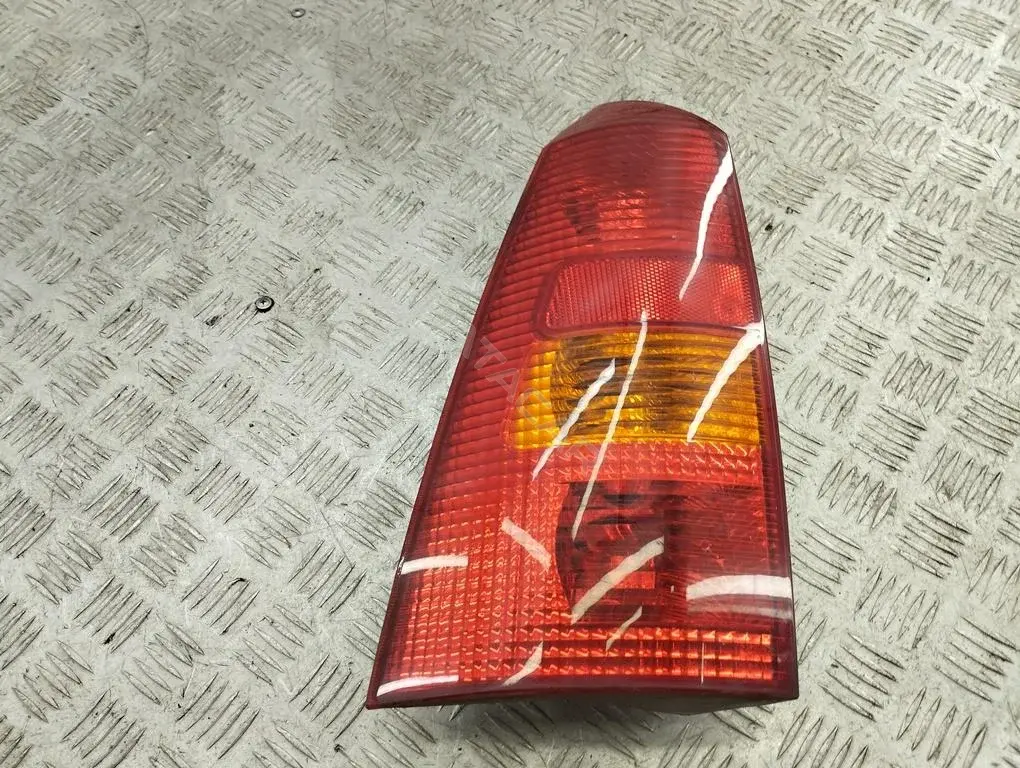 Задние фонари 1M5113405CA