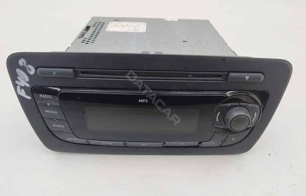 Магнитола 6J1035153G