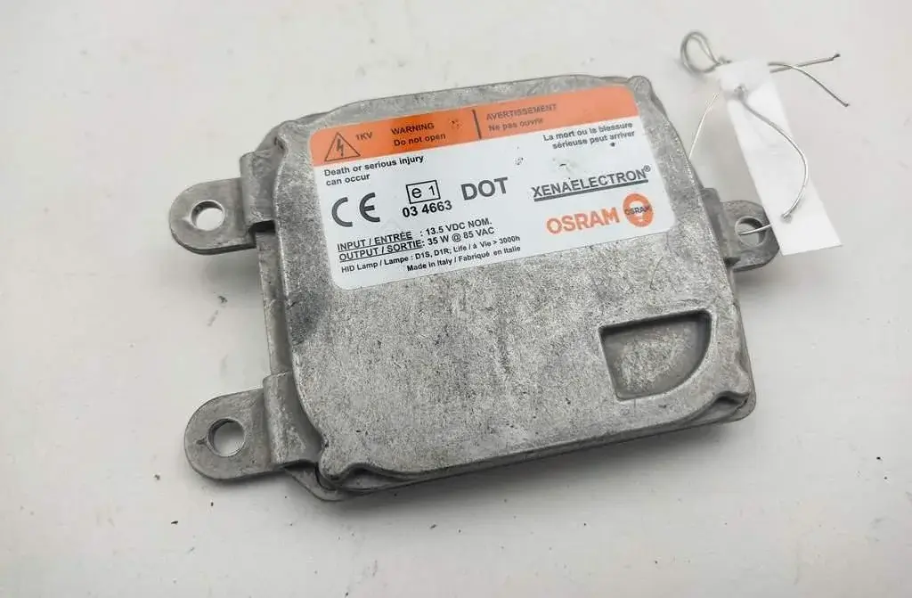 Блок розжига ксенона 35XT53D1
