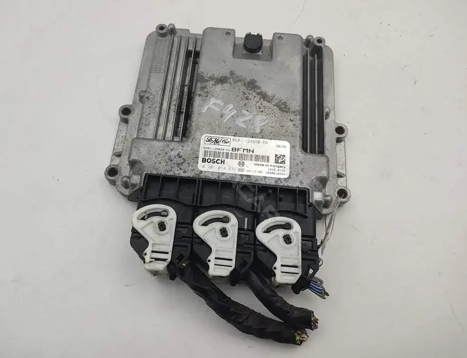 Блок управления двигателем 8G9112A650EN