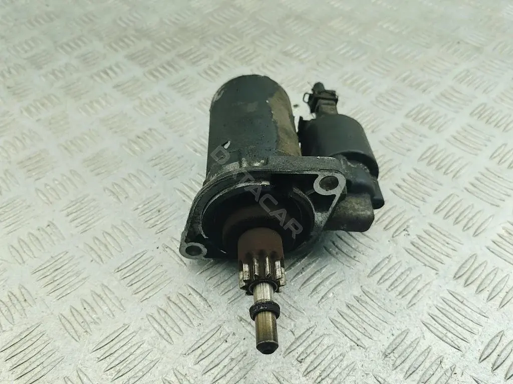 Стартер 0001107022, 02A911023F