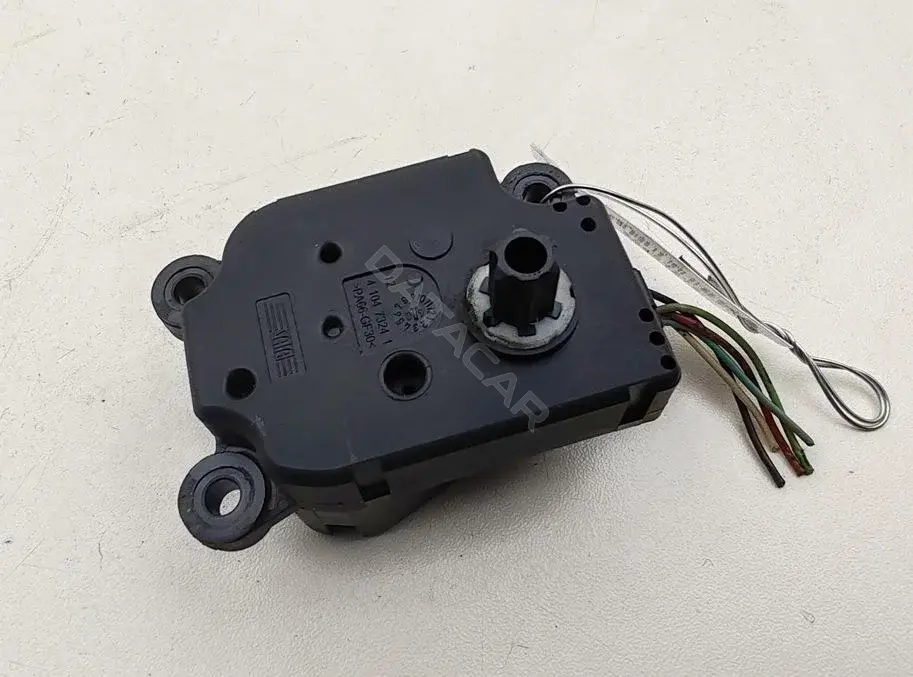 Мотор заслонки печки P2861001U
