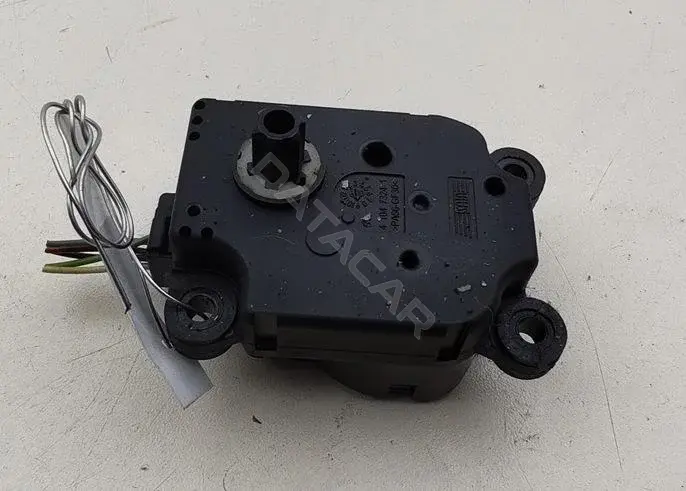 Мотор заслонки печки P2861001U