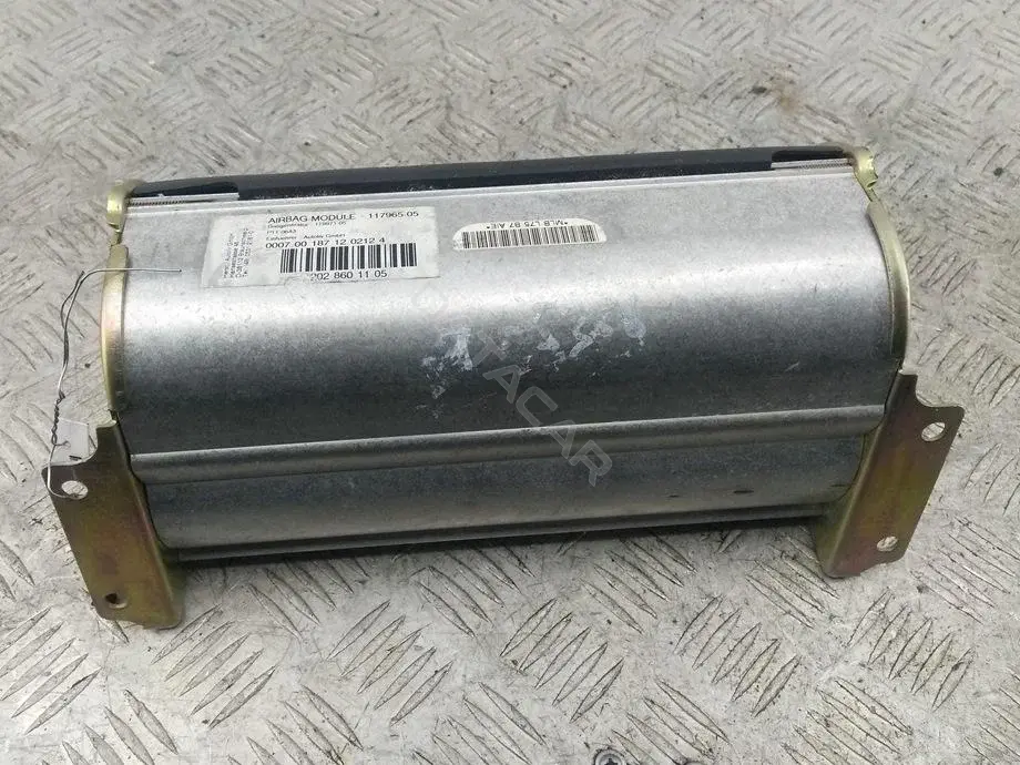 Подушка безопасности A2028601105
