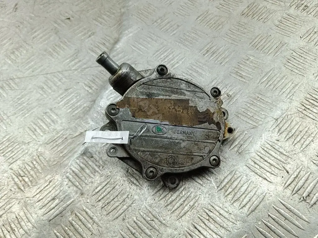 Вакуумный насос 7635656