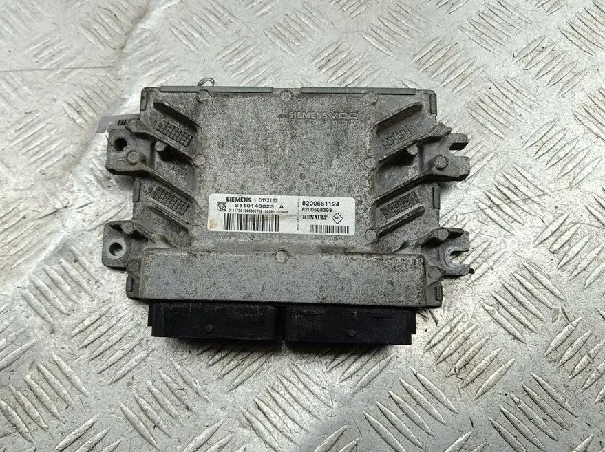 Блок управления двигателем 8200598393, 8200661124, S110140023A