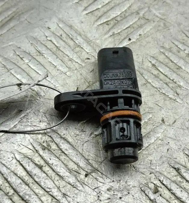 Датчик распредвала GK2A12K073AB