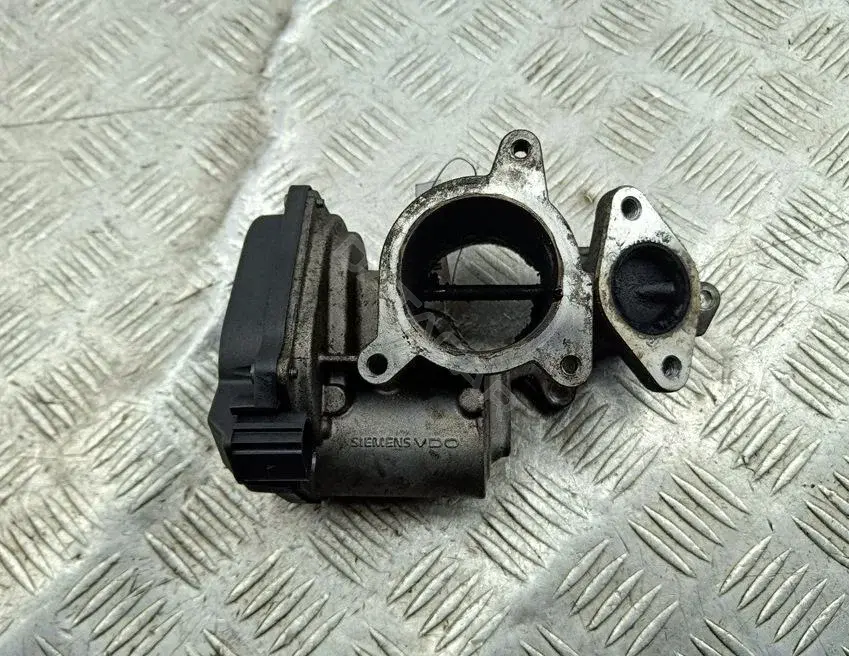 Клапан ЕГР 03G131501R