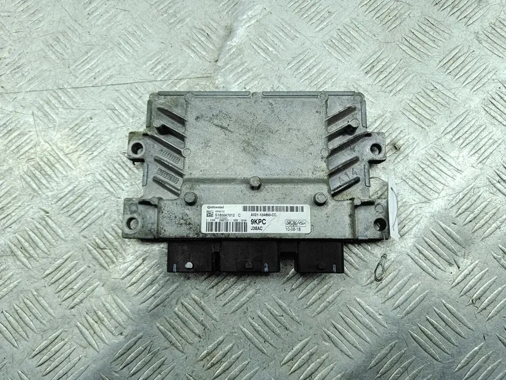 Блок управления двигателем AV2112A650CC, S180047012C
