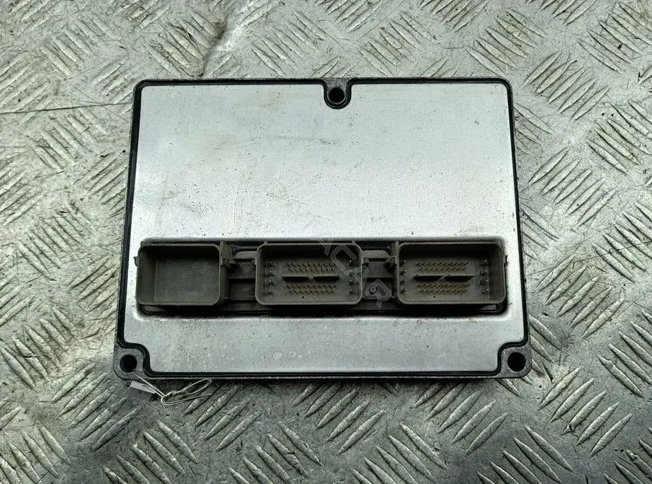 Блок управления двигателем 5M5112A650RE