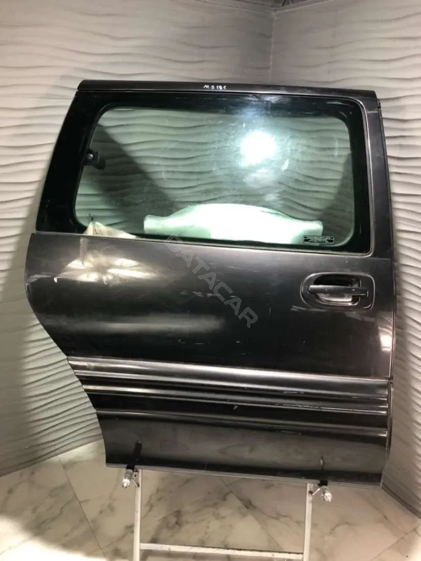 Дверь 46732128
