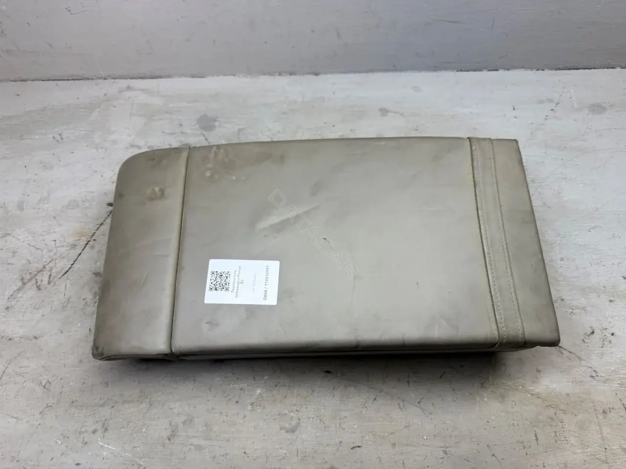 Подлокотник 3C9885205A