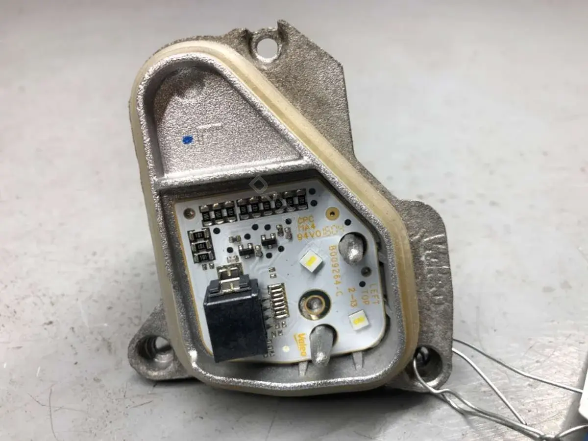 Блок розжига LED 5F0941475