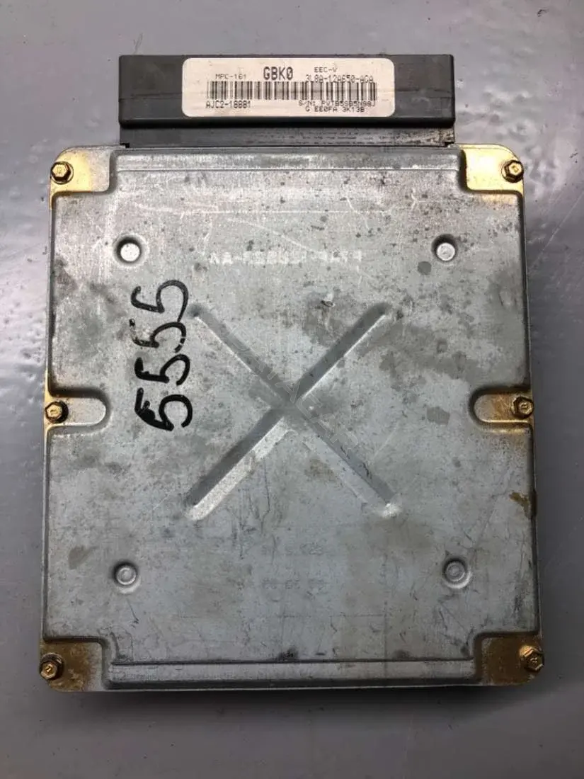 Блок управления двигателем 3L8A-12A650-AGA
